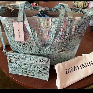 NWT Brahmin Brooke wonderland